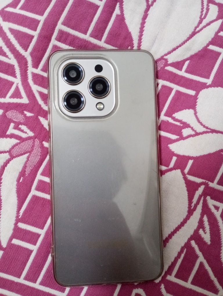 Телефон N55 от DOOGE