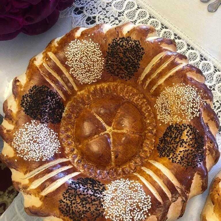 Тандыр для лаваша и лепешек в Туркестане, крутящийся тандыр