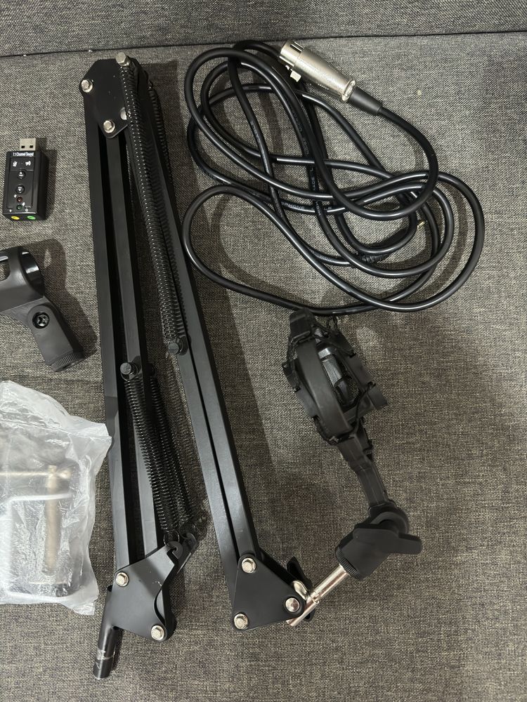 Микрофон BM800 с пантографом