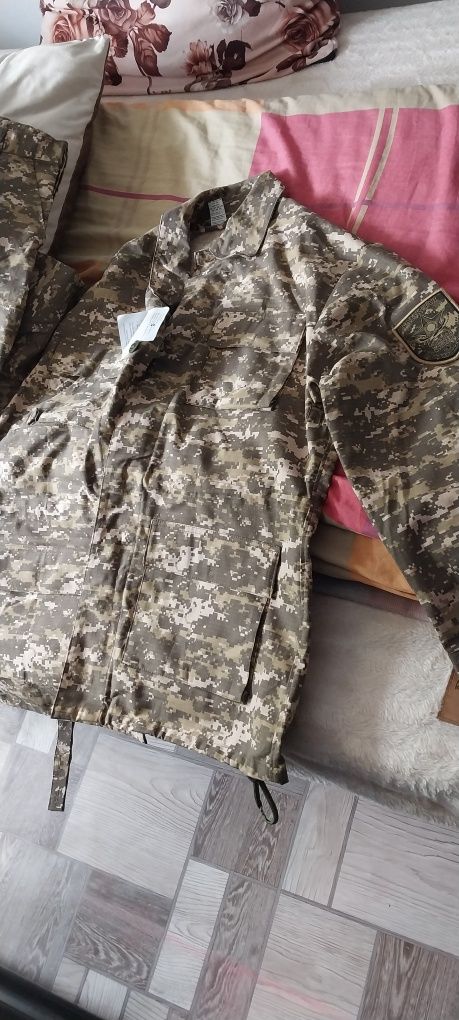 Военный одежда штаны и верхний