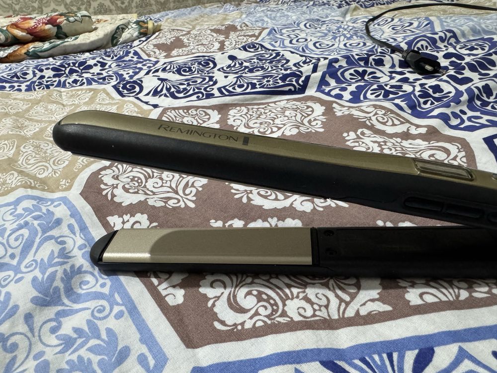 Утюжок для волос  Remington S6500 б/у