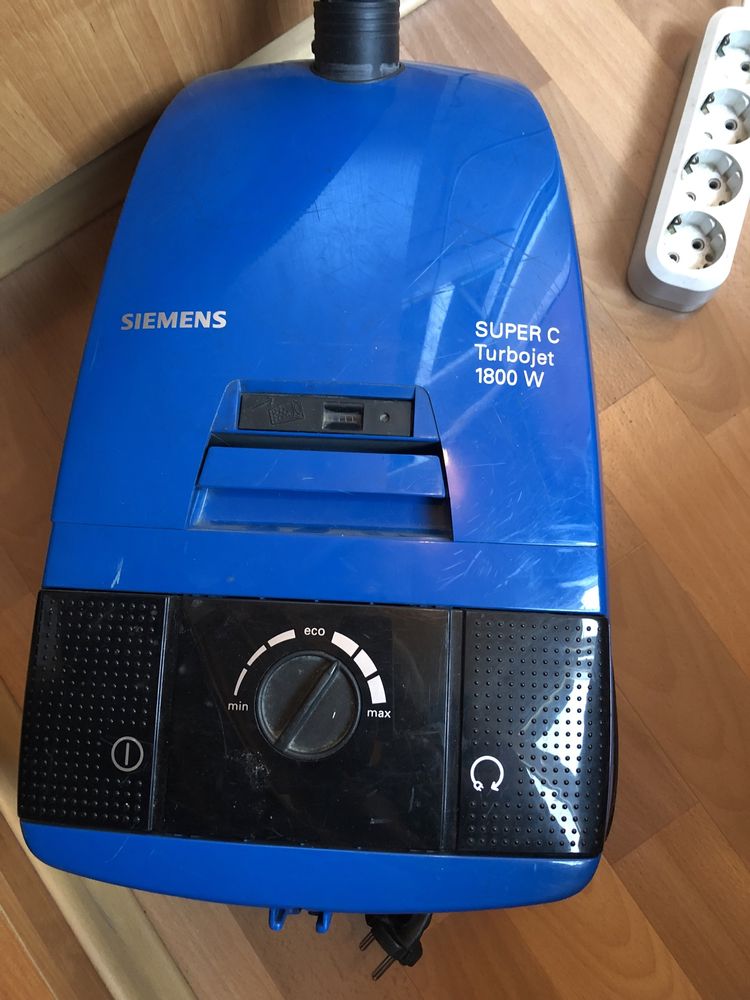 Пылесос Siemens Super C Turbojet 1800 W