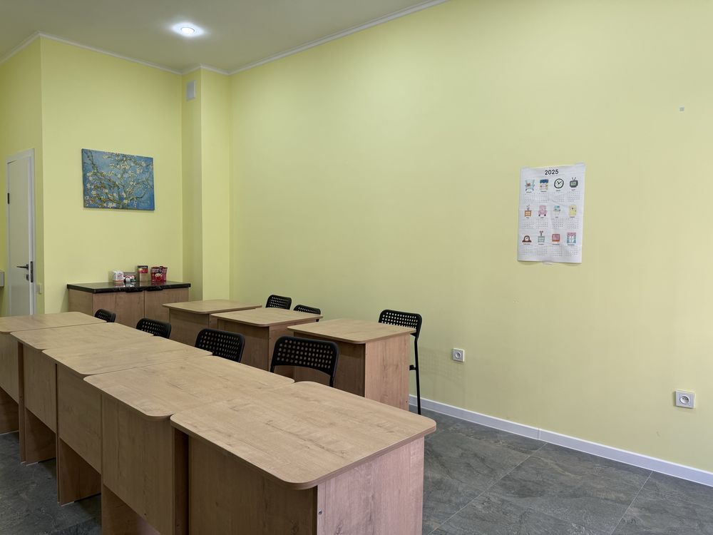 Продается парты и стулья