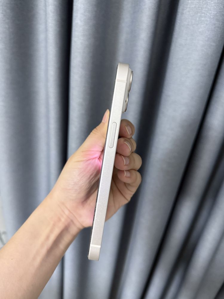 IPhone 14 128гб белый