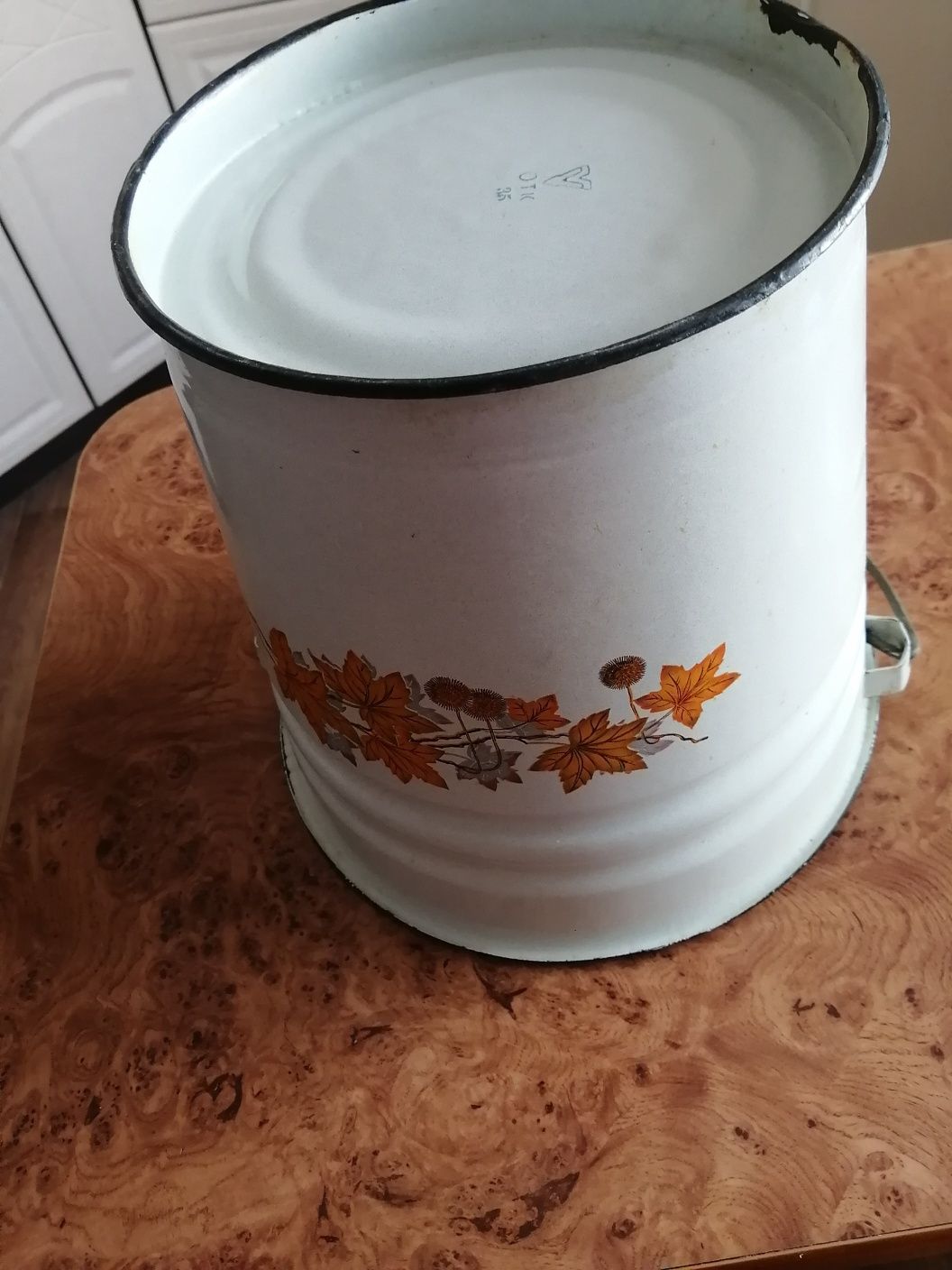 Ведро эмалерованное