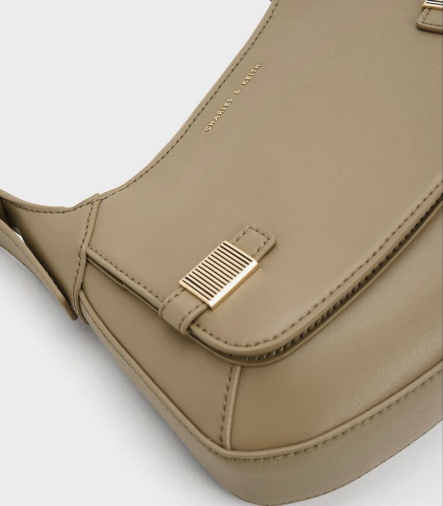 Брендовая сумка charles keith