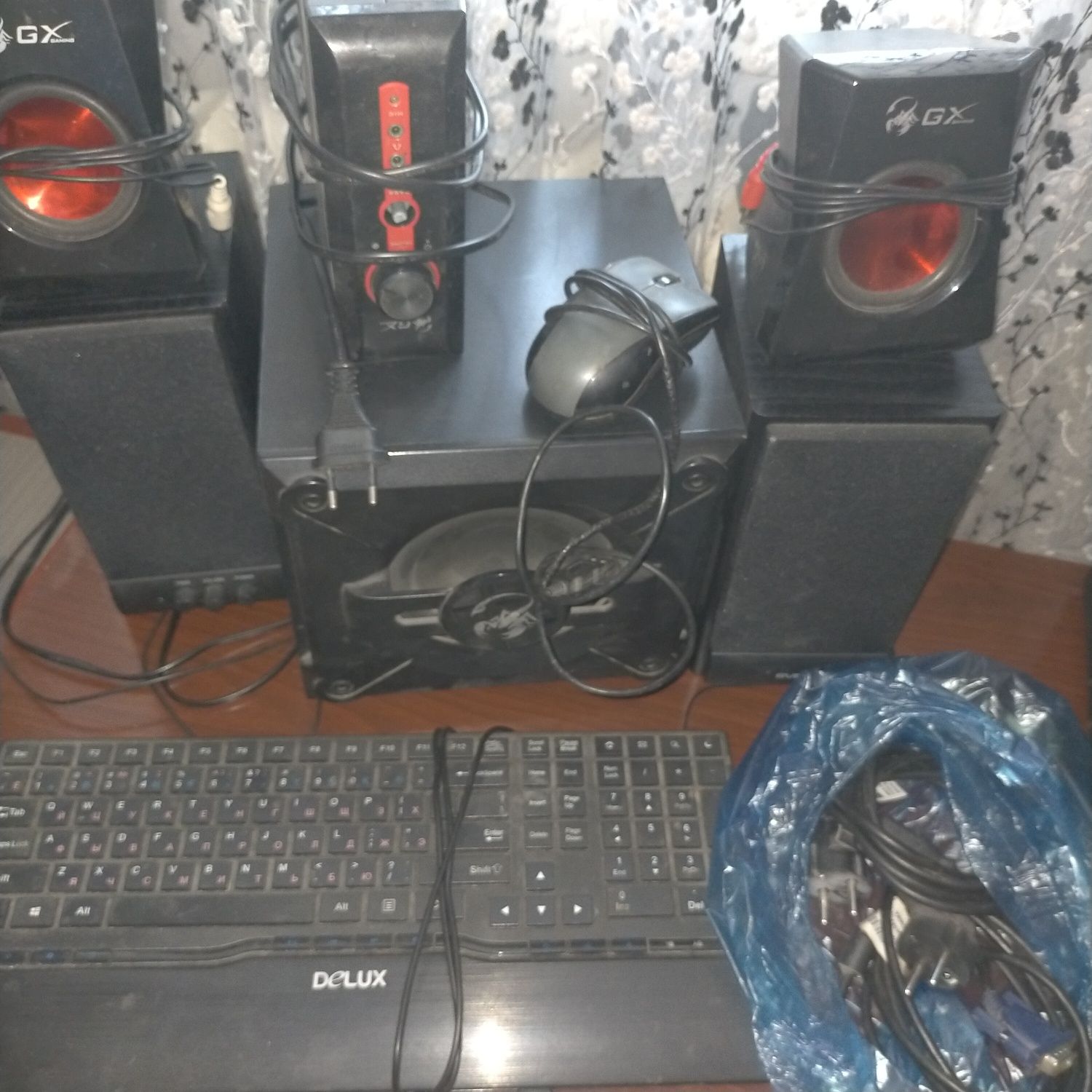 Продам комплект.