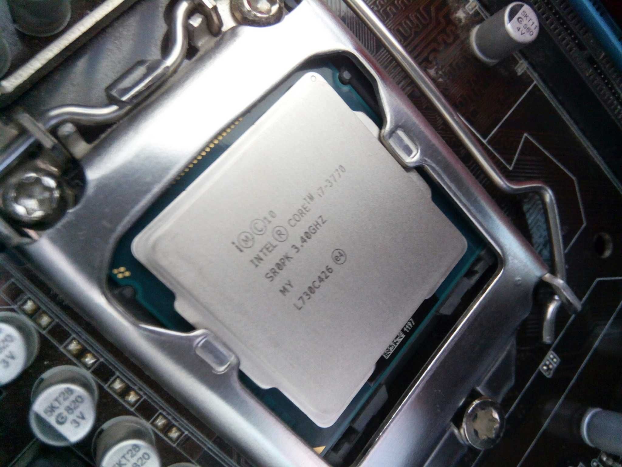 Core i7 3770/GTX 750Ti 2Gb/16 DDR3/ssd 120/hdd 1000