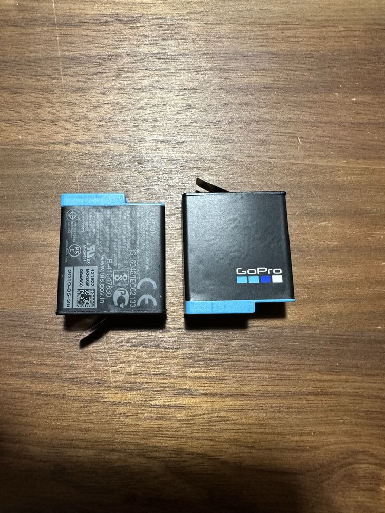 Продам GoPro Hero 8 black и аксессуары