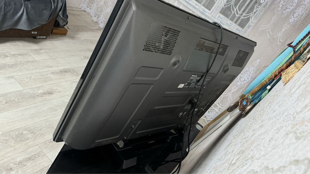 Продам телевизор Panasonic