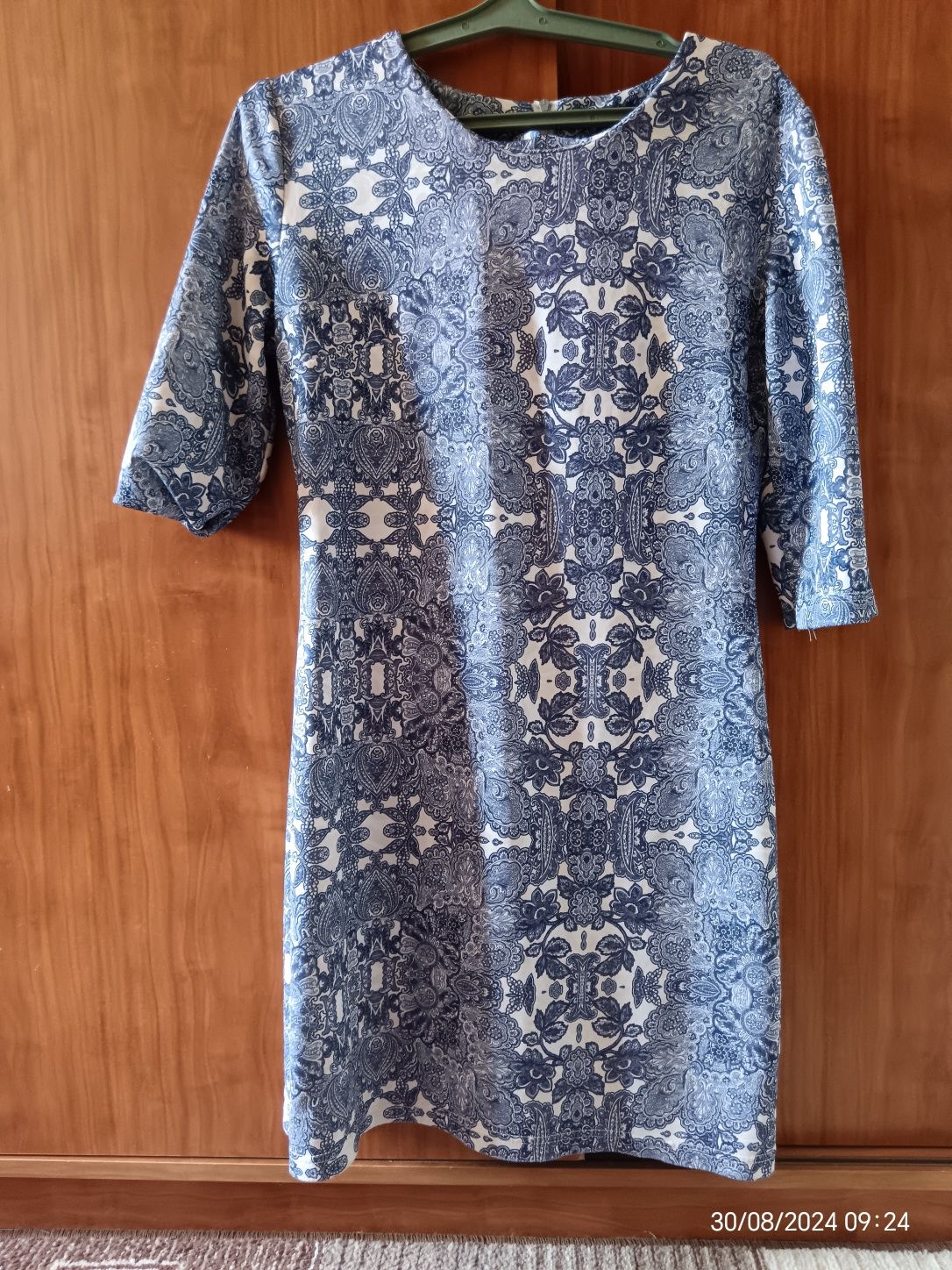Продам женские вещи