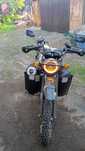 Продам мотоцикл  GSX 200 кубов