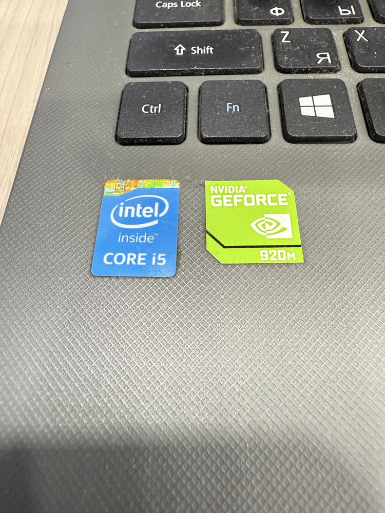 Ноутбук Acer 573