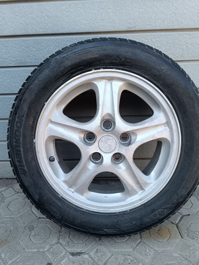 Продам колеса r16 1комплект бу