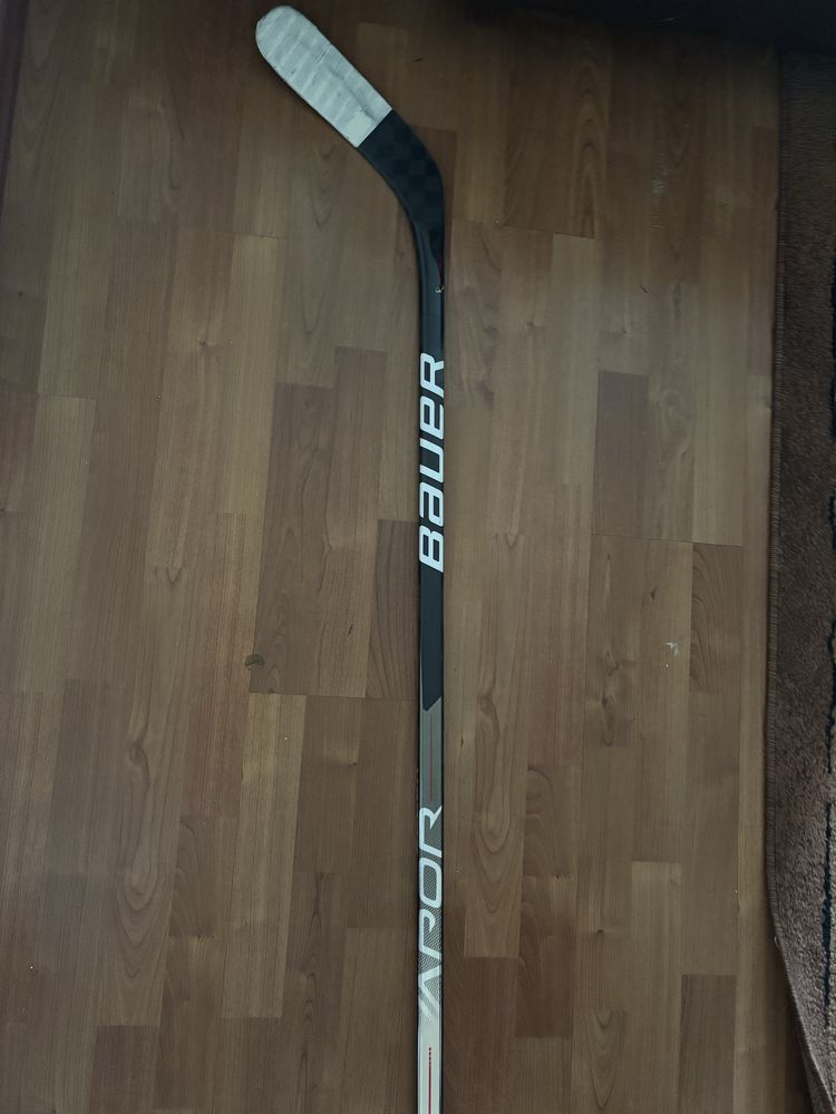 клюшка новая Bauer Hyperlite