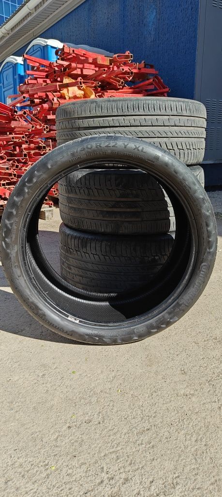 Резина Continental Premium Contact 6. 315/30 R22