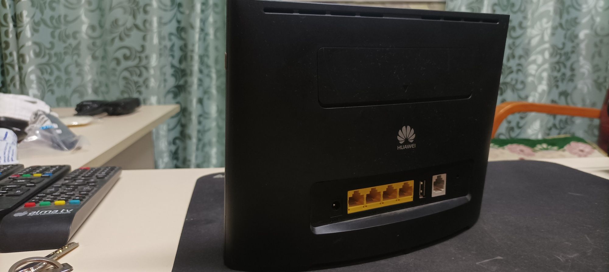 Wifi роутер Huawei B524 разблокированный, любые сим карты