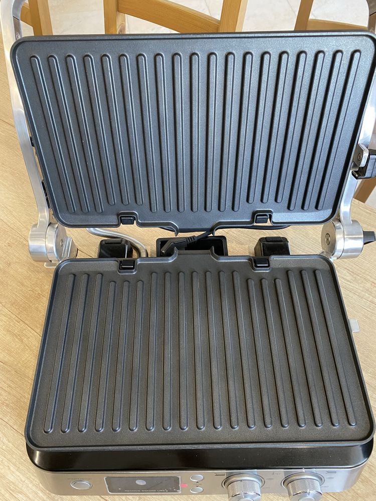 продам Гриль Delonghi MultiGrill CGH 1030D