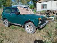 Продам ниву 2004