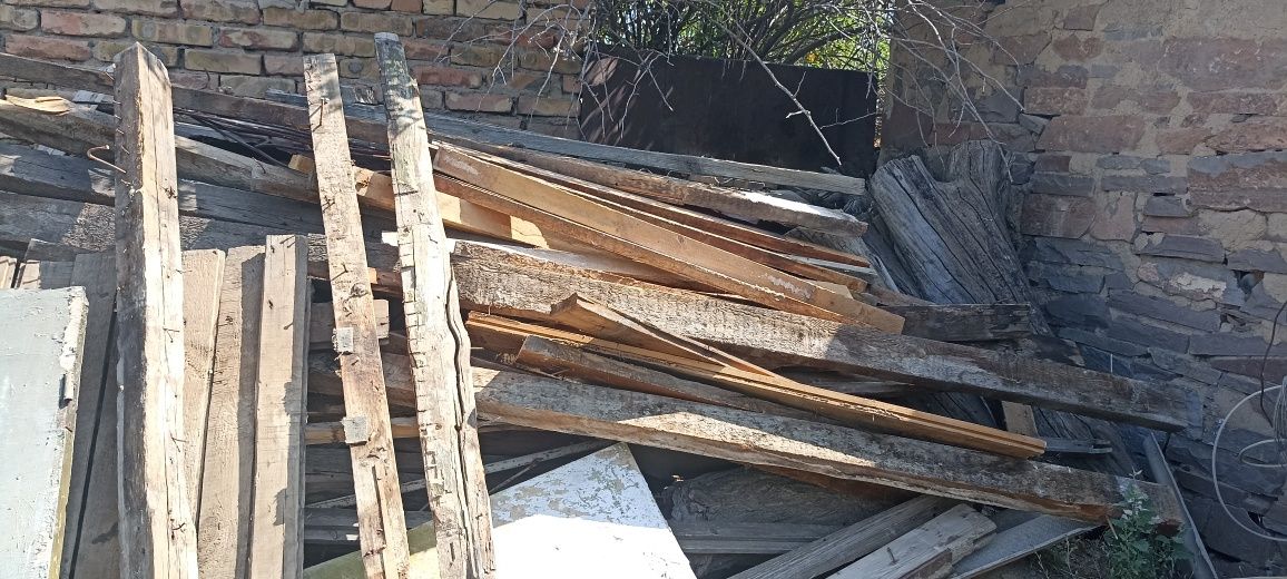 Дрова бесплатно отдам самовывоз