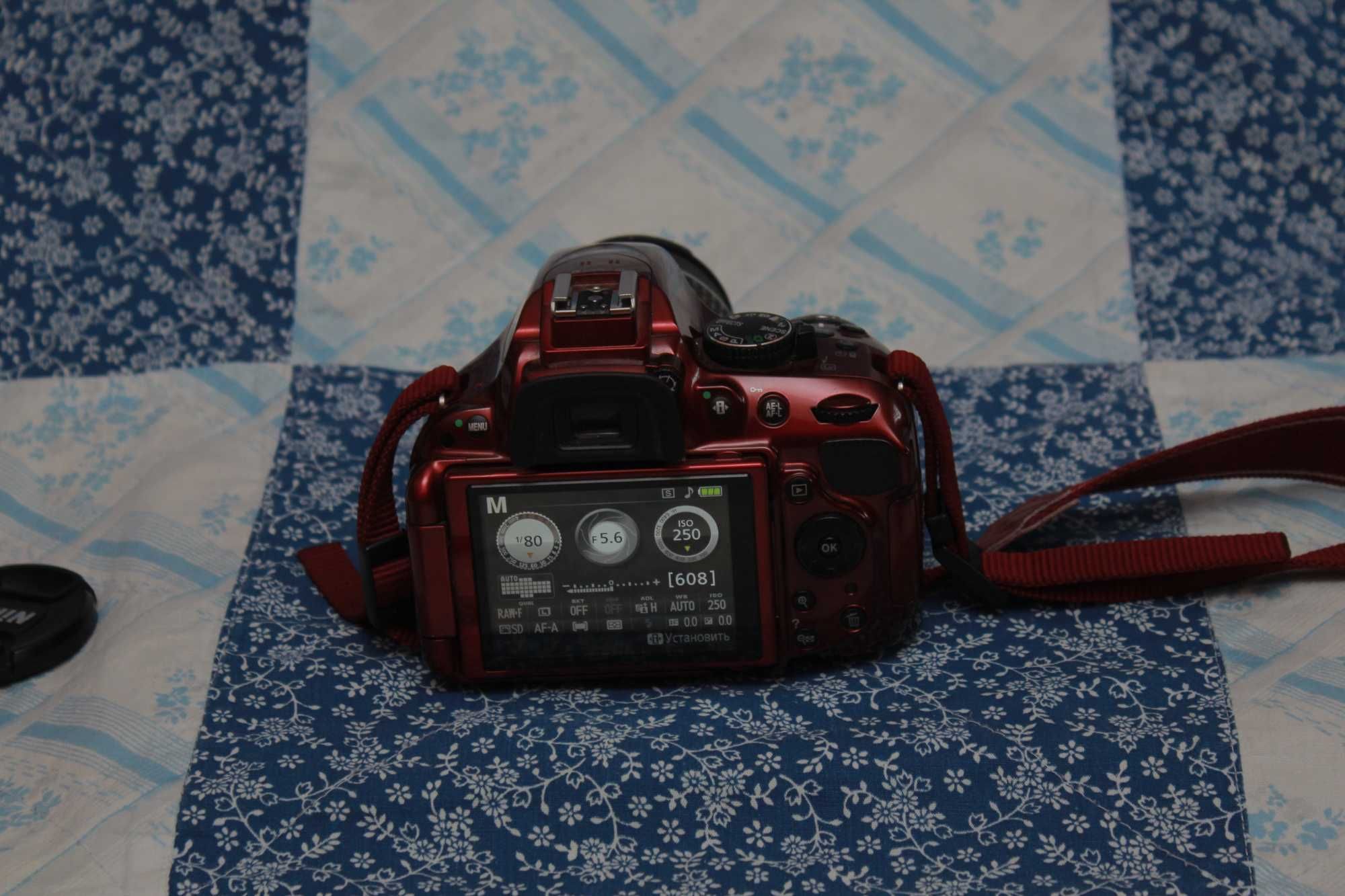 Nikon D5200 в комплекте с 18-55мм.  24Мpix. И все аксессуары.