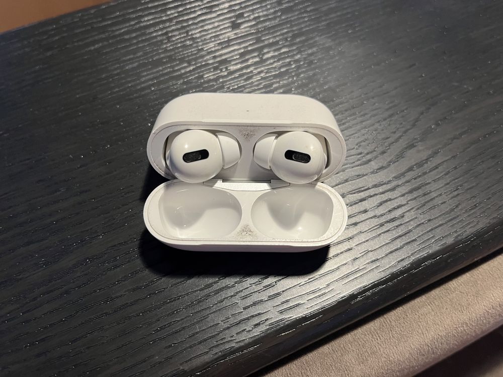 Airpods pro оригинал