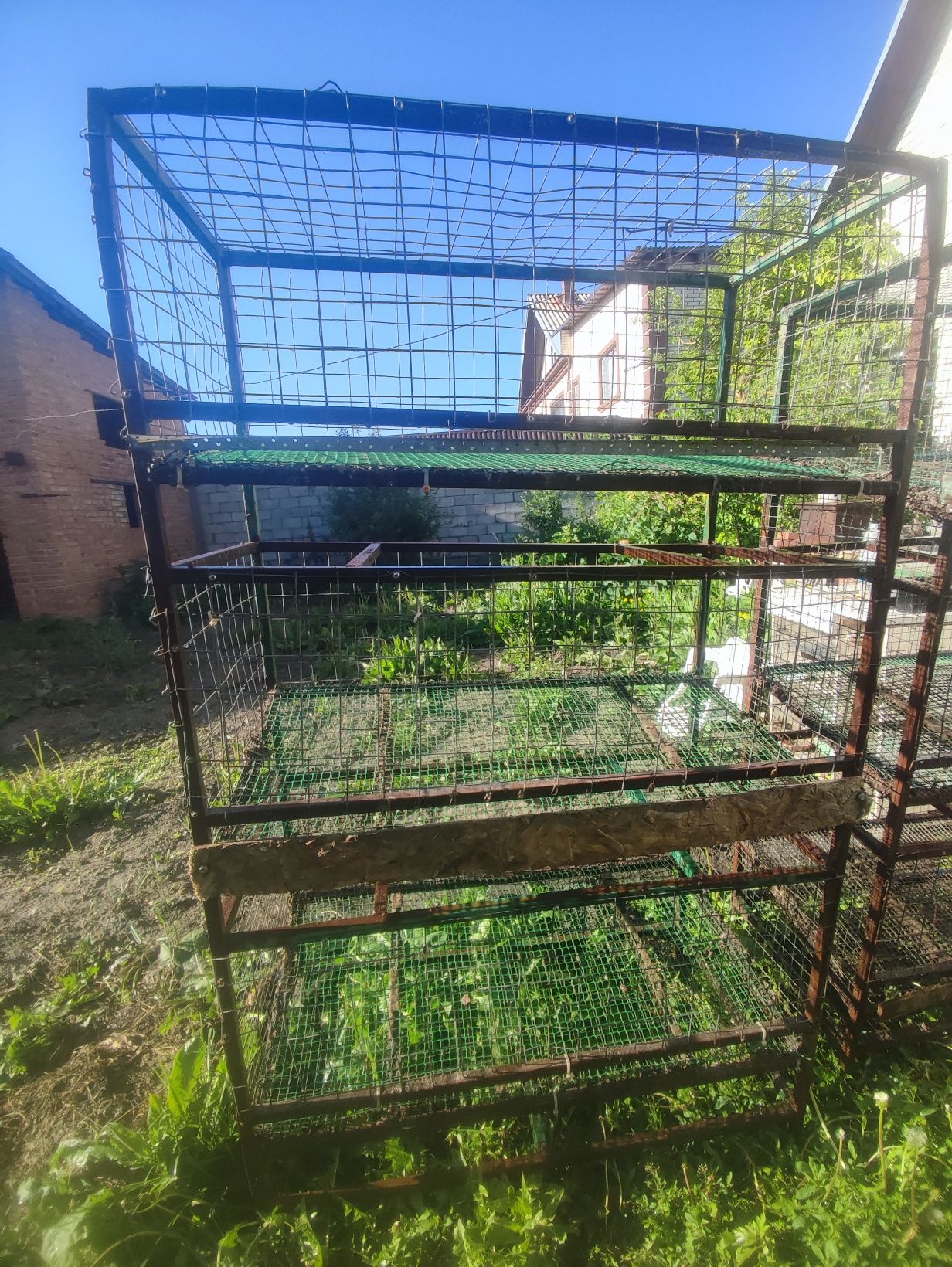 Продам клетки для птиц