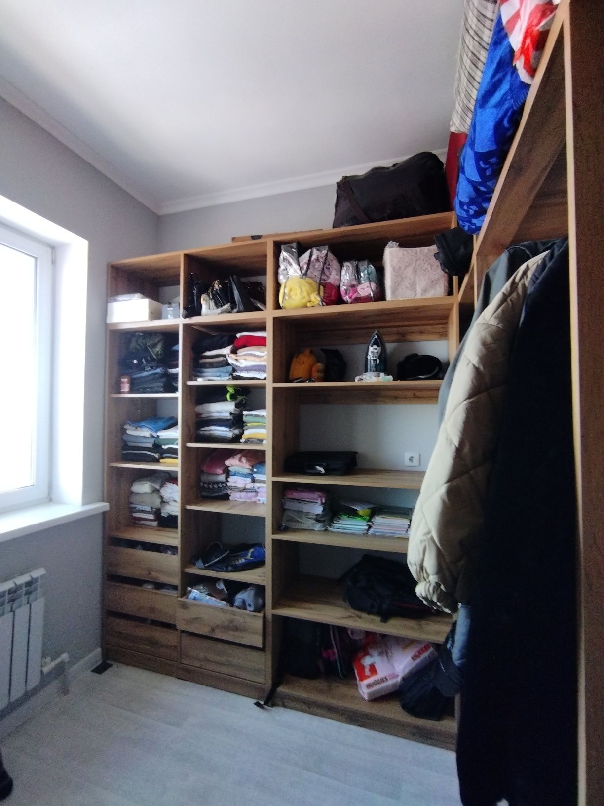Продается 5-ти комнатная квартира в новостройке  на Юго Востоке.