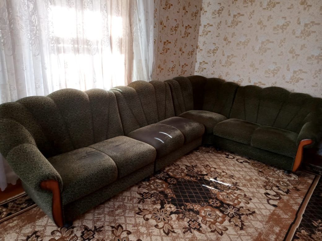 Продам угловой диван