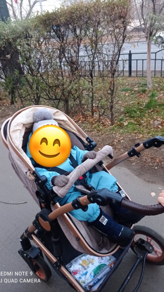 Коляска в отличном состоянии
