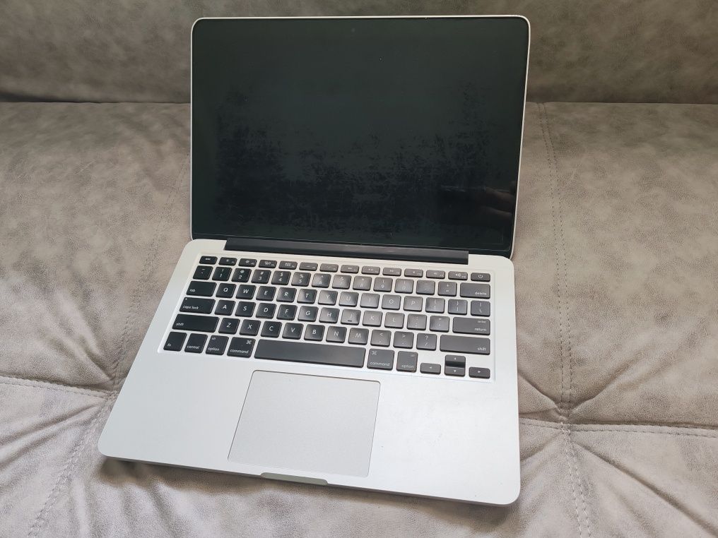 Продается Macbook Pro 13