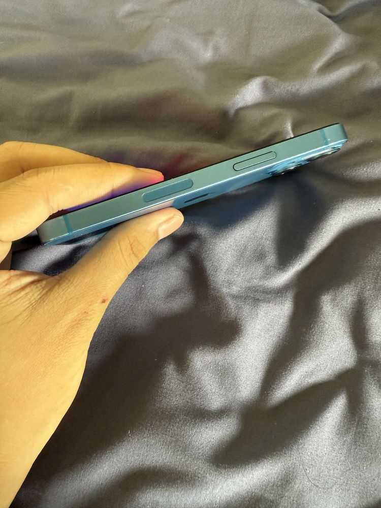 Продается iphone 13 mini 128GB