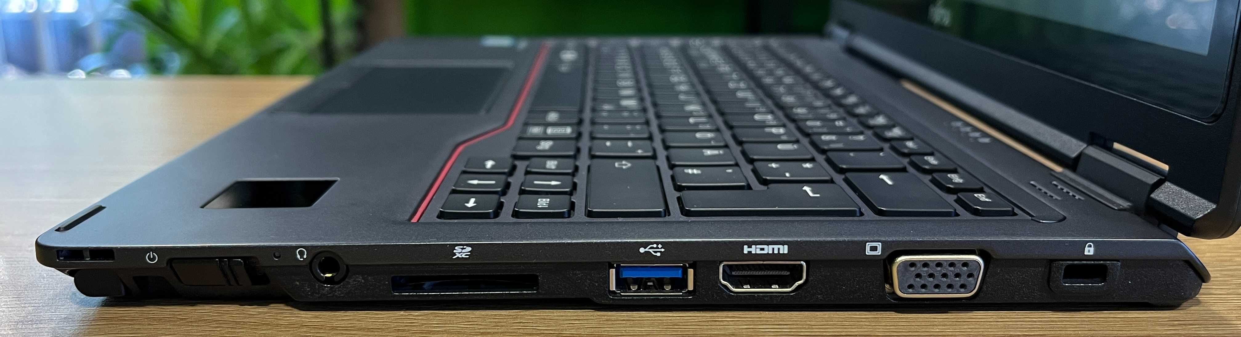 FUJITSU LIFEBOOK P727. Core i5-7200U 2.5/3.1 GHZ. 8/256 GB. 14" FHD