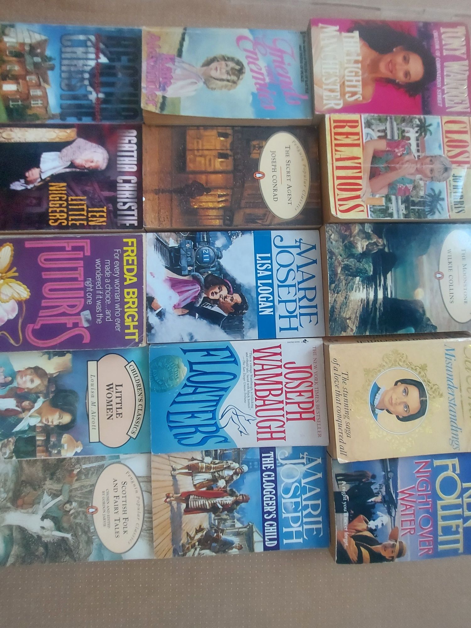 Книжки на английском по 2000тг
