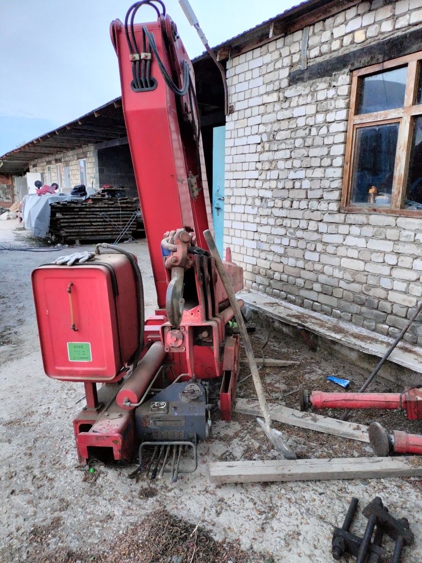 Продам манипулятор 5 тонник xcmg