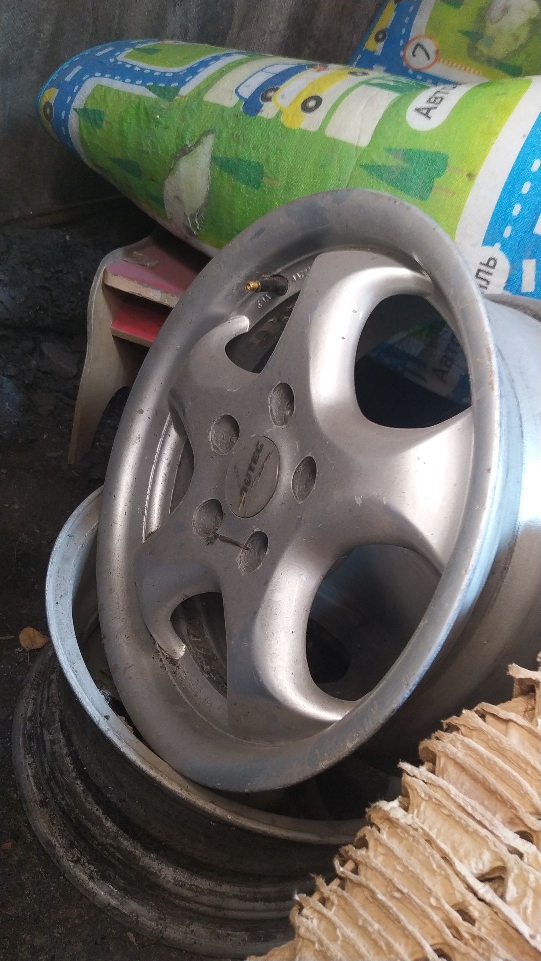 Продам диски Р15