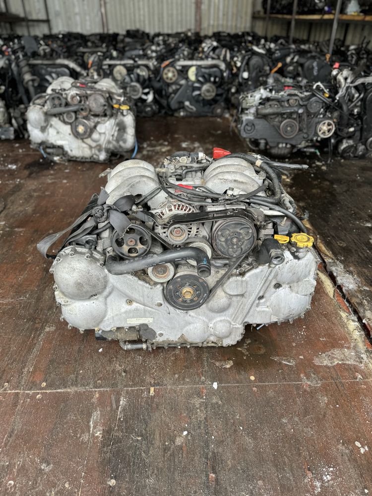 Контрактный двигатель на Subaru Laegcy обьем 3.0 EJ30