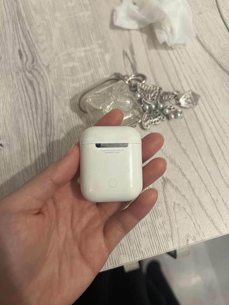 Беспроводные наушники airpods