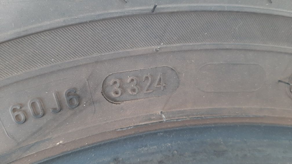 Зимние шины с шипами. Ikon tyres Nordman 5 - 185/70R14.