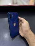 iPhone 12 64 GB.