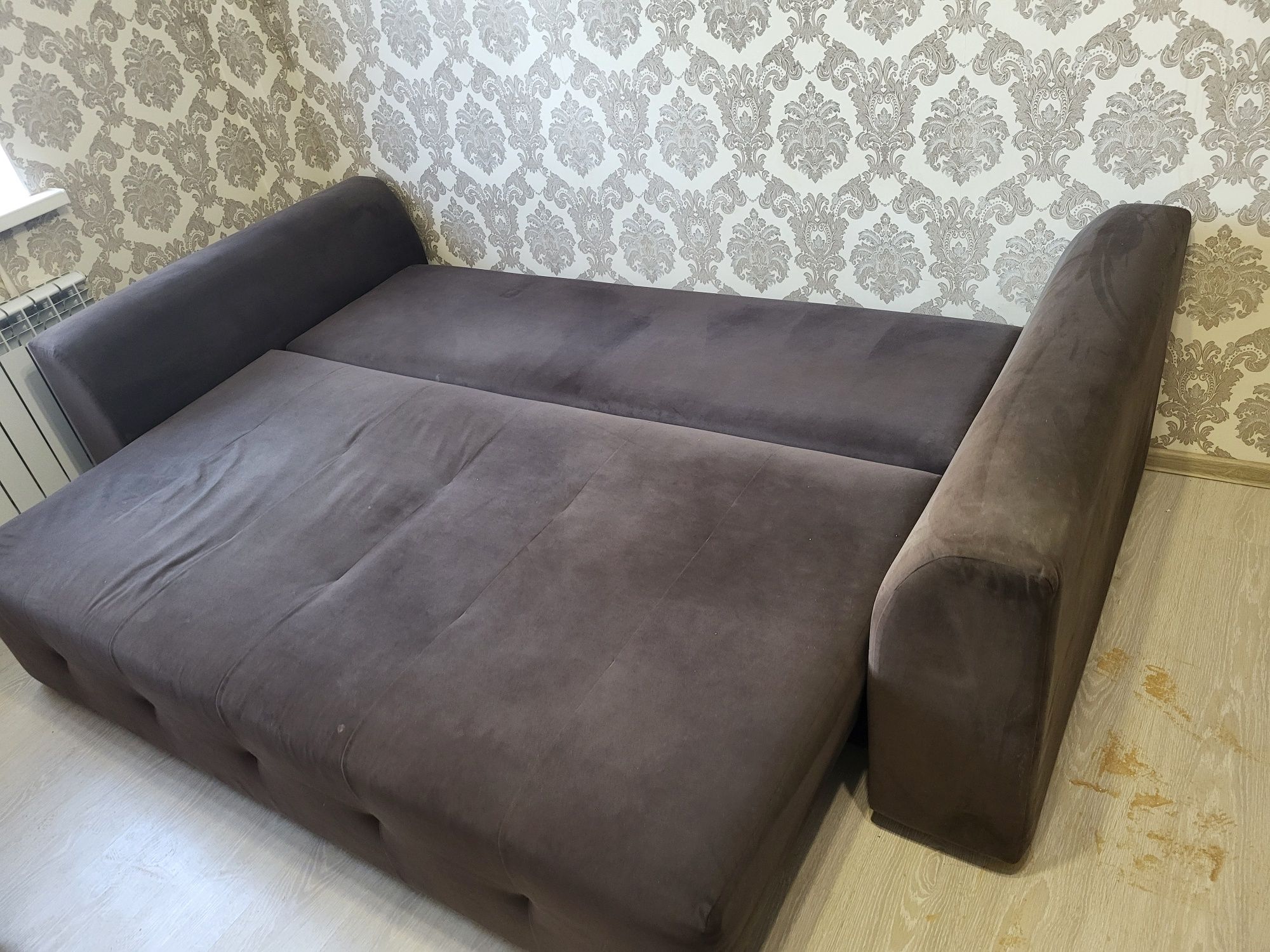 Продам диван б/у