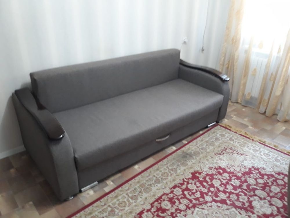 Перетяжка,реставрация мягкой мебелей