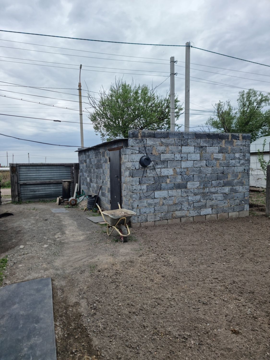 Продаю дом в Абае недорого