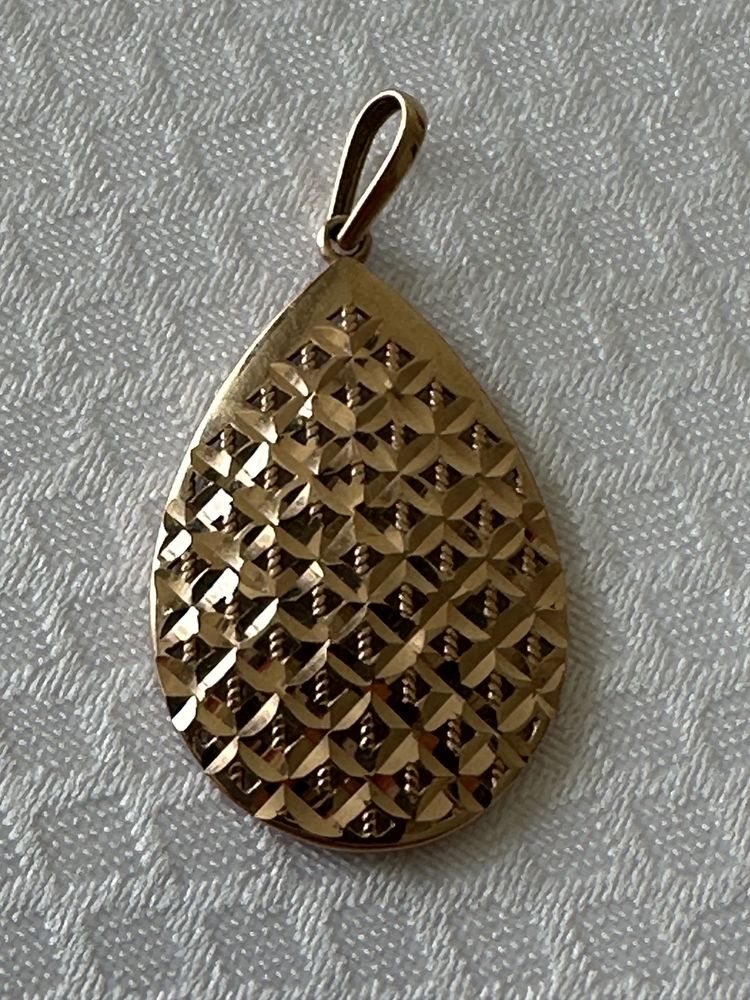 Срочно продам цепь и серьги