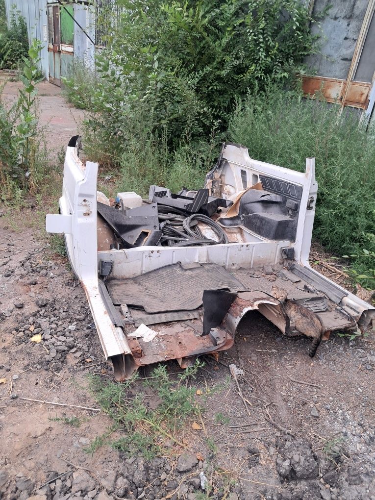 Нива на разбор кузов есть документы