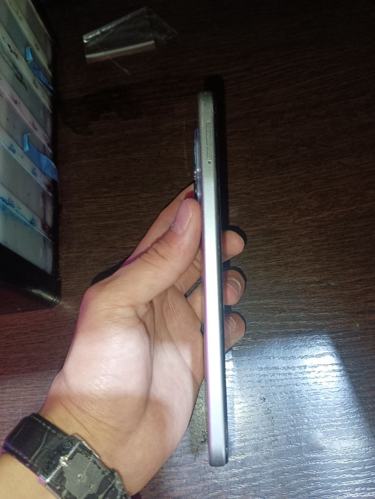 Infinix HOT 50 i
