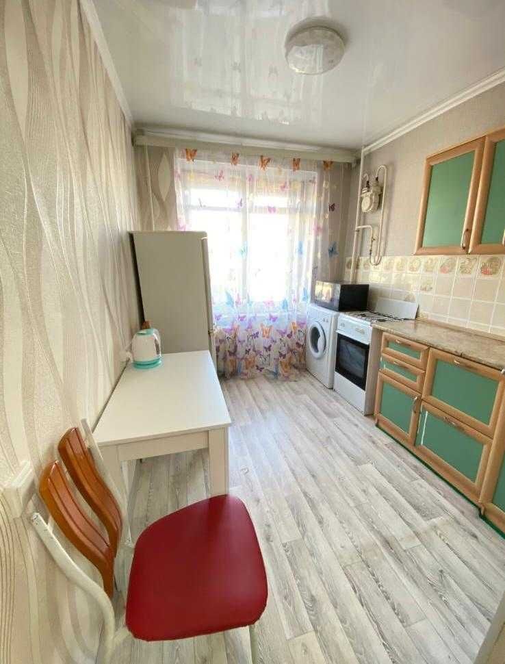 Продам 1 комнатную квартиру в центре!