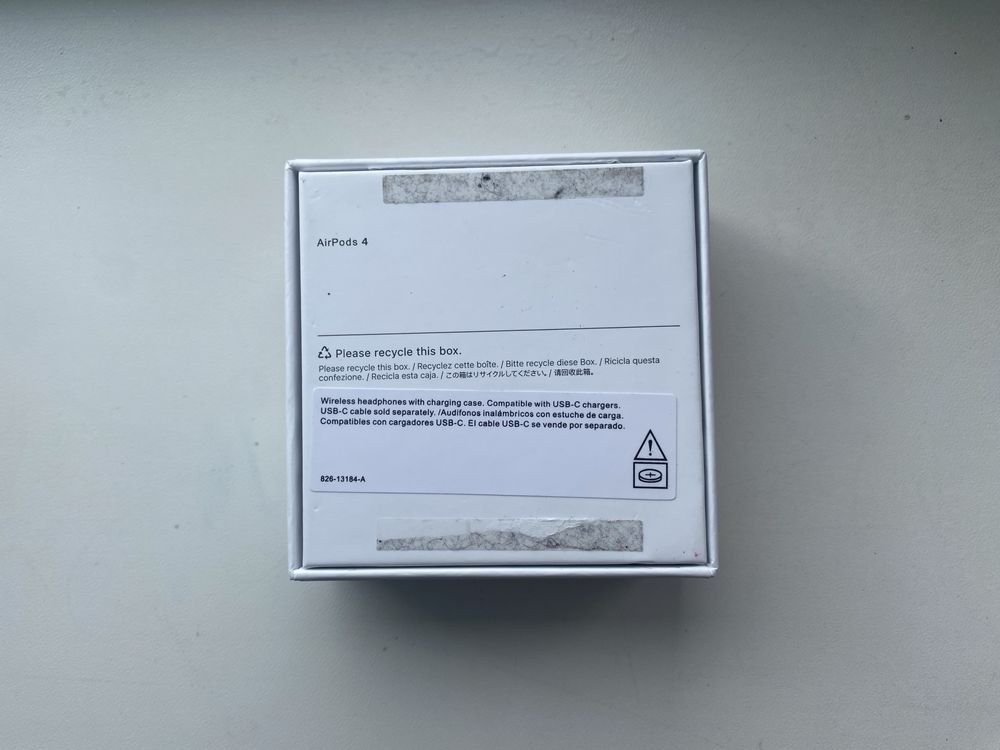 Наушники Airpods 4 ANC