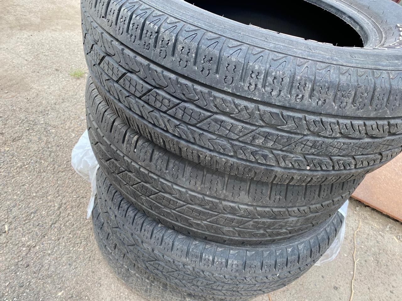 Резина 245/70 R17 б/у в отличном состаянии