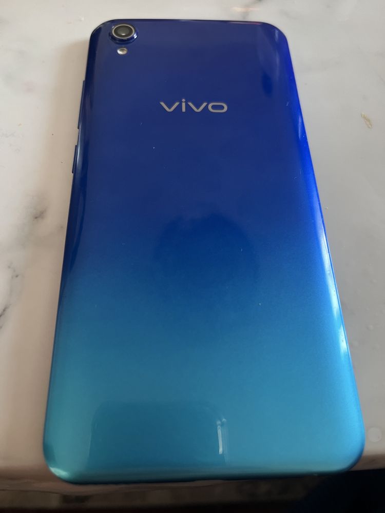 Vivo y91c телефон